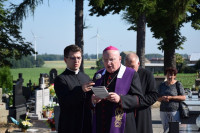 Biskup Włocławski przeprowadził wizytację kanoniczną w parafii Kłóbka